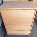 Dresser-403